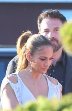 JENNIFER LOPEZ and Ben Affleck Kissing at a Dinner in Malibu 06/13/2021