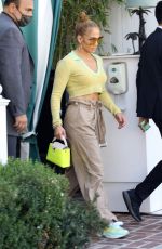 JENNIFER LOPEZ Out for Lunch at San Vicente Bungalows in West Hollywood 06/11/2021
