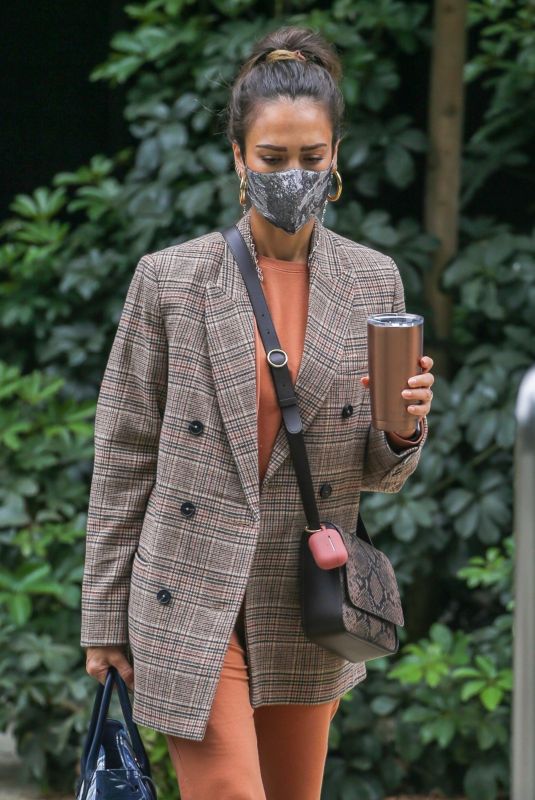 JESSICA ALBA Arrives at Her Company in Santa Monica 06/01/2021