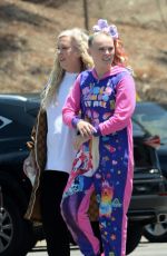 JOJO SIWA on the Set of a Music Video for Her Latest Song U.N.I in Los Angeles 06/21/2021