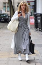KATE GARRAWAY Arrives at Smooth FM in London 06/11/2021