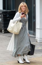 KATE GARRAWAY Arrives at Smooth FM in London 06/11/2021