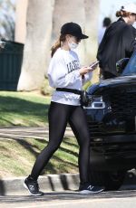 KATHERINE SHWARZENEGGER Out in Santa Monica 06/09/2021