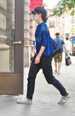 KATIE HOLMES Arrives at Her Apartment in New York 06/15/2021