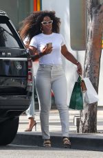 KELLY ROWLAND Out Shopping in Beverly Hills 06/29/2021