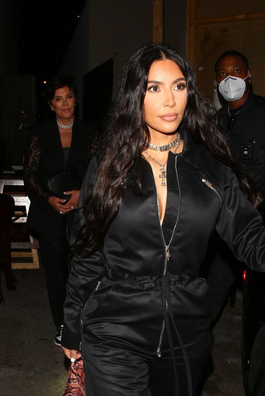 KIM KARDASHIAN and KYLIE, KENDALL and KRIS JENNER at Craig