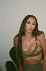 KIM KARDASHIAN - Camo Collection Launching