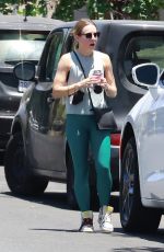 KRISTEN BELL and Benjamin Levy Aguilar Heading to a Gym in Los Feliz 06/13/2021