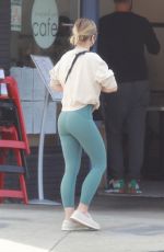 KRISTEN BELL at a Gym in Los Feliz 06/07/2021