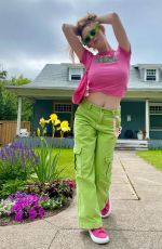 LARSEN THOMPSON - Instagram Photos 06/21/2021