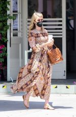 LAURA DERN Out for Lunch at The Ivy in Santa Monica 06/03/2021
