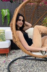 LAURA MARANO - Instagram Photos 05/31/2021