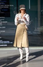 LISA HYDE at Afterpay Australian Fashion Week Street Style in Sydney 06/01/2021