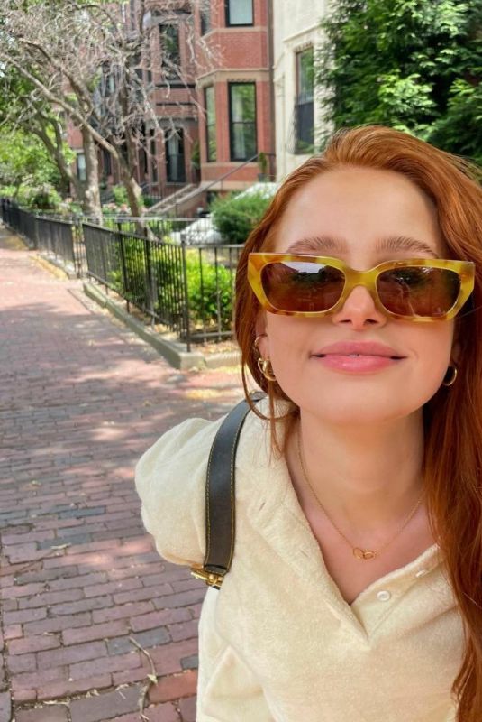 MADELAINE PETSCH - Instagram Photos 06/21/2021