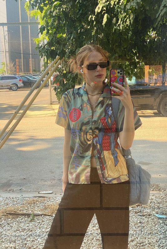 MADELINE FORD - Instagram Photos 06/12/2021