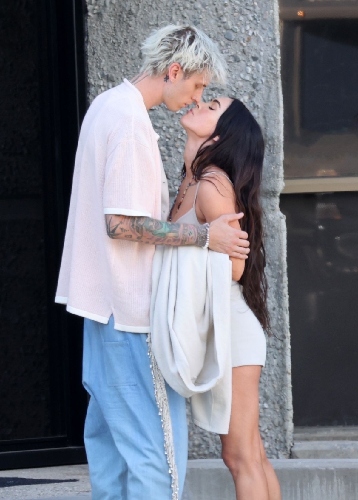 Megan Fox And Machine Gun Kelly Out In Los Angeles 06 01 2021 Hawtcelebs