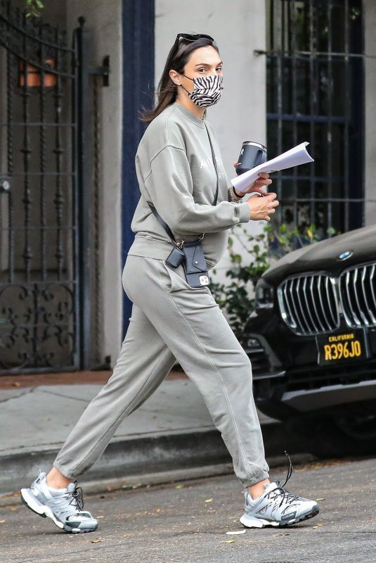 Pregnant GAL GADOT Out in Beverly Hills 06/07/2021