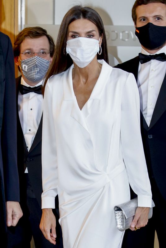 QUEEN LETIZIA OF SPAIN at International Journalism Awards in Madrid 06/22/2021