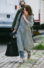 RACHEL BROSNAHAN Leaves Set of The Marvelous Mrs Maisel in New York 05/28/2021