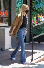 ROSEANNE PARK Leaves Couture Kids On Robertson in West Hollywood 06/25/2021