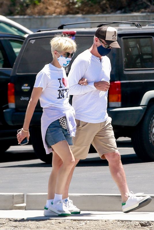 SELMA BLAIR and David Lyons at Sweet Flower Dispensary in Studio City 06/12/2021