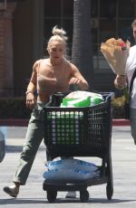 SHARNA BURGESS and Brian Austin Green Shopping at Ralphs in Malibu 06/14/2021