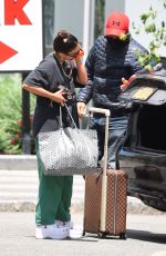 VANESSA HUDGENS Getting an Uber in New York 06/15/2021