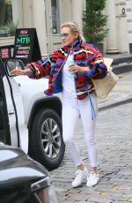 YOLANDA HADID Leaves Bella