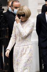 ANNA WINTOUR Arrives at Chanel Haute Couture Fall/Winter 21/22 Show in Paris 06/07/2021