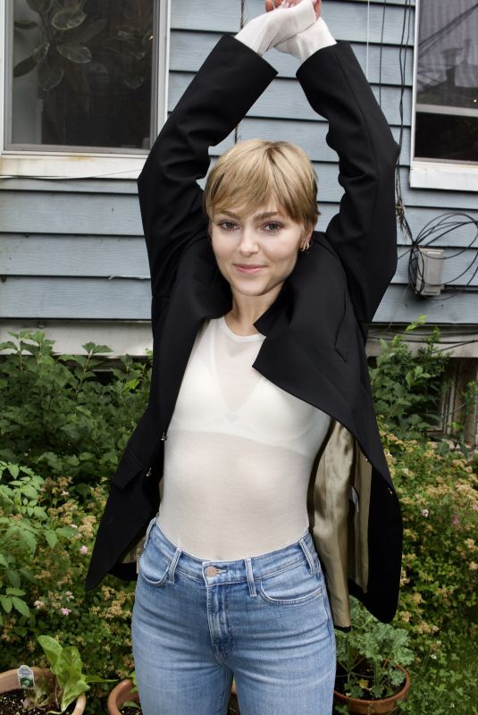 ANNASOPHIA ROBB for The Bare Magazine, July 2021