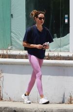 AUBREY PLAZA Leaves a Gym in Los Angeles 07/12/2021