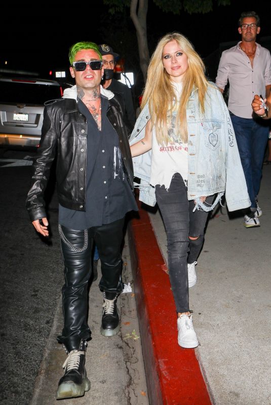 AVRIL LAVIGNE and Mod Sun at BOA Steakhouse in West Hollywood 07/08/2021