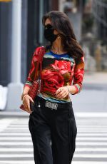 BELLA HADID Out in New York 07/26/2021 | celebrityparadise - hollywood , celebrities , babes & more