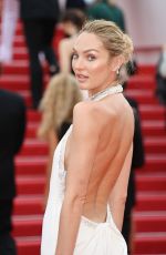 CANDICE SWANEPOEL at Tout S
