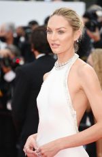 CANDICE SWANEPOEL at Tout S