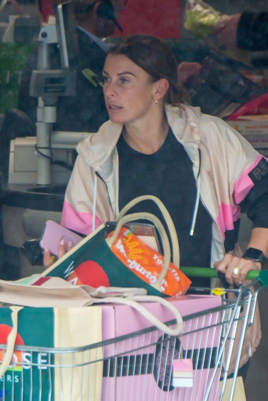 COLEEN ROONEY Shopping in Alderley Edge 07/06/2021