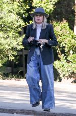 DIANE KEATON Arrives at Her Home in Santa Monica 07/21/2021