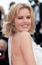 EVA HERZIGOVA at Tout S