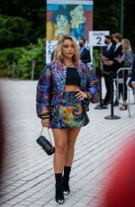 FLORENCE PUGH at Louis Vuitton Parfum Dinner at Foundation Louis Vuitton in Paris 07/05/2021