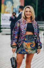 FLORENCE PUGH at Louis Vuitton Parfum Dinner at Foundation Louis Vuitton in Paris 07/05/2021
