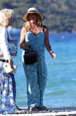 GOLDIE HAWN and Kurt Russell Leaves Club 55 in St Tropez 07/05/2021