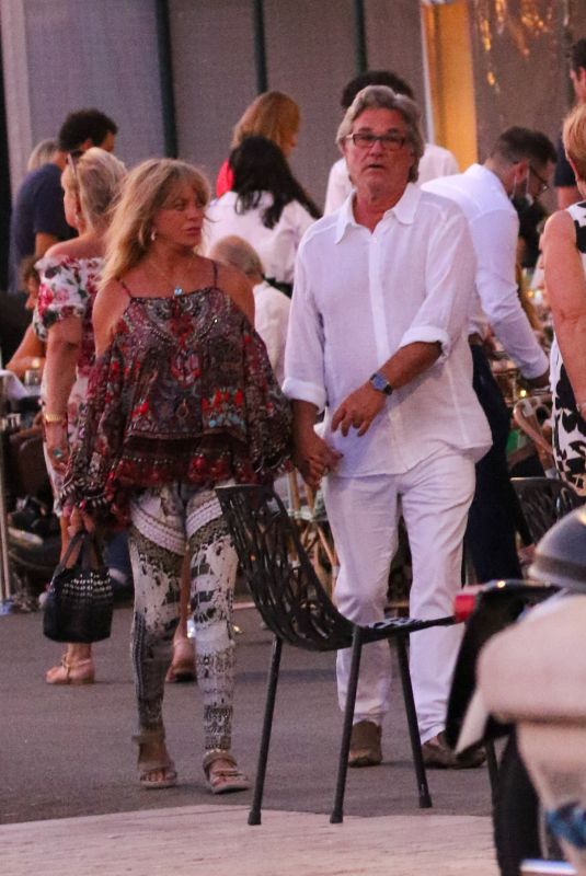 GOLDIE HAWN and Kurt Russell Out in Saint Tropez 07/10/2021
