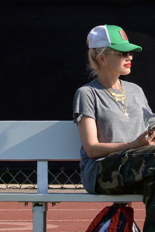 GWEN STEFANI Watched Their Sons Football Game in Los Angeles 07/25/2021