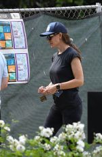 JENNIFER GARNER at Her New Home Under Construction in Brentwood 07/24/2021