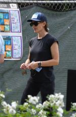 JENNIFER GARNER at Her New Home Under Construction in Brentwood 07/24/2021