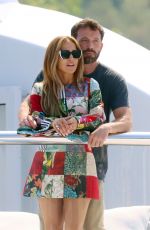 JENNIFER LOPEZ and Ben Affleck Kissing at a Yacht in South of France 07/24/2021