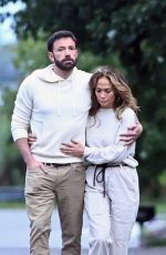 JENNIFER LOPEZ and Ben Affleck Out Shopping in New York 07/03/2021