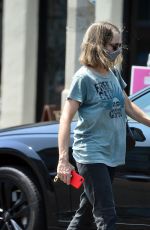 JODIE FOSTER Leaves a Nail Salon in Los Angeles 07/21/2021