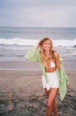 KARI RILEY - Instagram Photos 07/25/2021