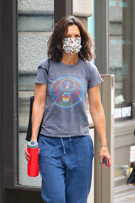 KATIE HOLMES Out in New York 07/26/2021